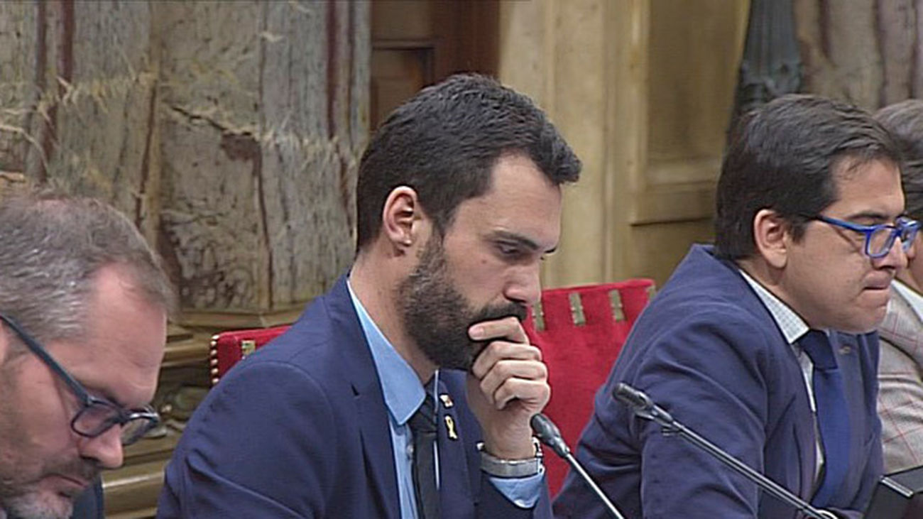 Pleno en el parlamento catalán