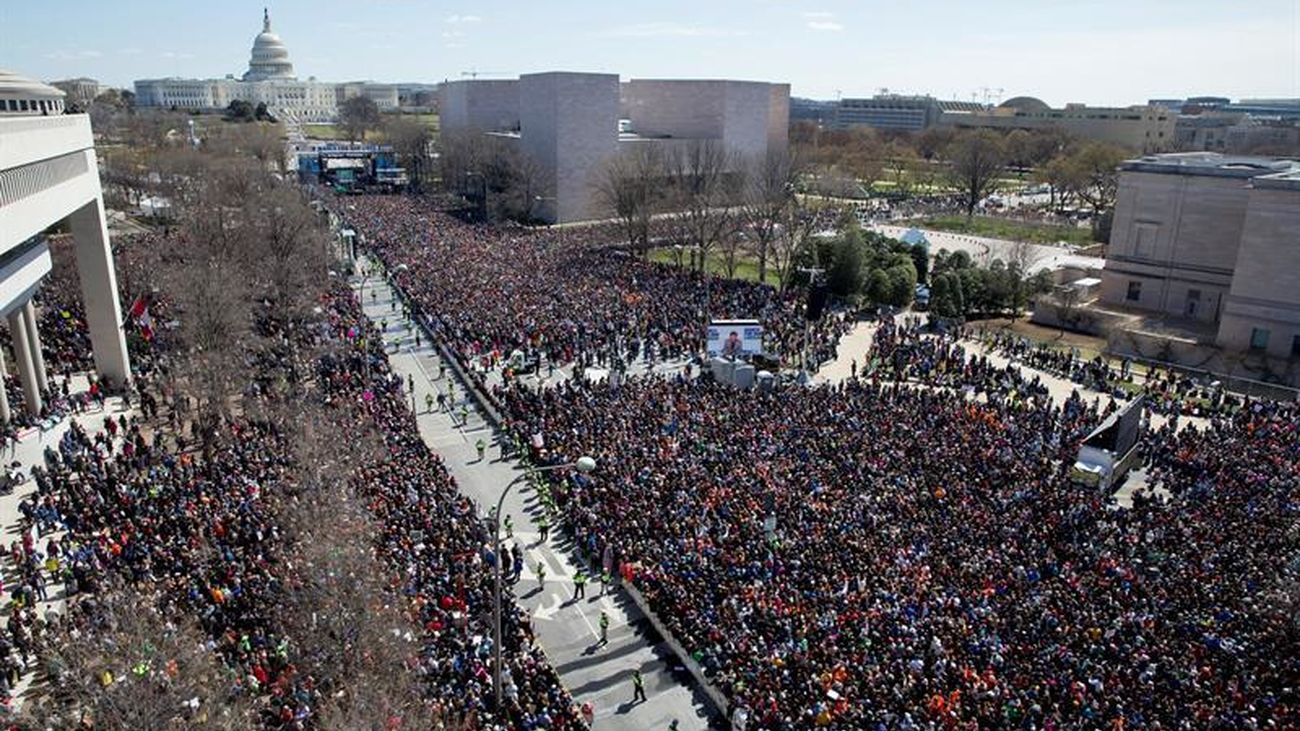 Cerca de un millón de estadounidenses por el control de las armas