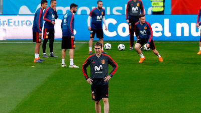 Argentina, sin Messi, desafía la espiral de ilusión de la Roja