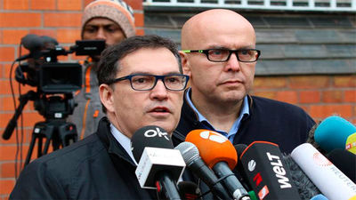 Puigdemont pide unidad al soberanismo y asume que su encierro puede alargarse