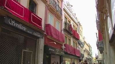 La Semana Santa dispara el alquiler de balcones en Sevilla