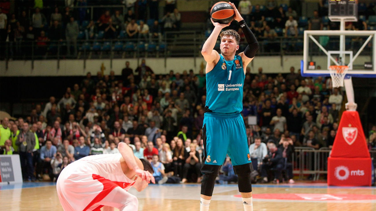 Luka Doncic mete el triple de la victoria en Belgrado (Euroleague.net)