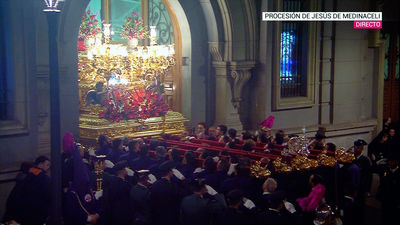 El 'Señor de Madrid' vuelve a casa, condicionado por la lluvia