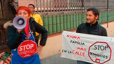 Ediles de Carmena firman un manifiesto para que el Ayuntamiento no desahucie