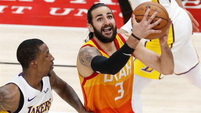 Rubio se exhibe ante los Lakers