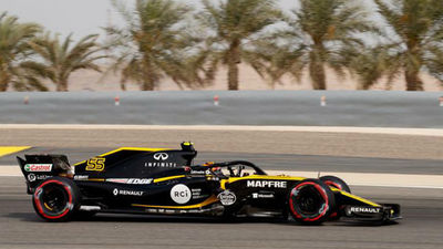 GP Baréin: Sainz 10º, Alonso 13º y pole de Vettel