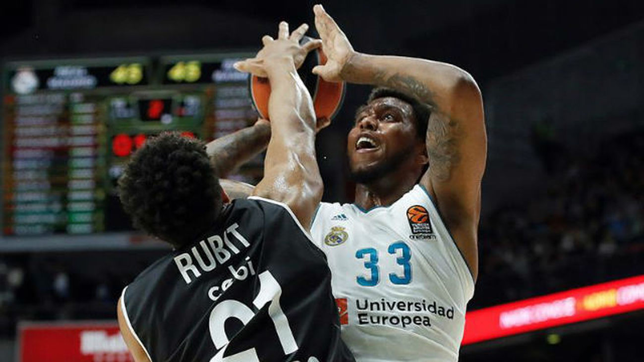 Thompkins ante el Brose