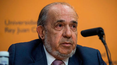 El director del máster de Cifuentes dice que reconstruyó el acta porque se lo pidió el rector