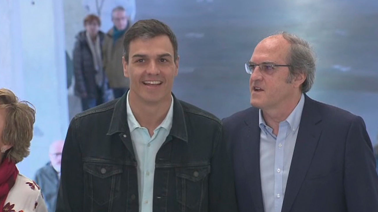 Sánchez: "Rivera se está doctorando en cinismo al no apoyar la moción de censura"