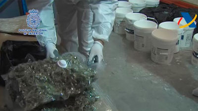 Desarticulada una banda que enviaba marihuana a Reino Unido en botes de pintura