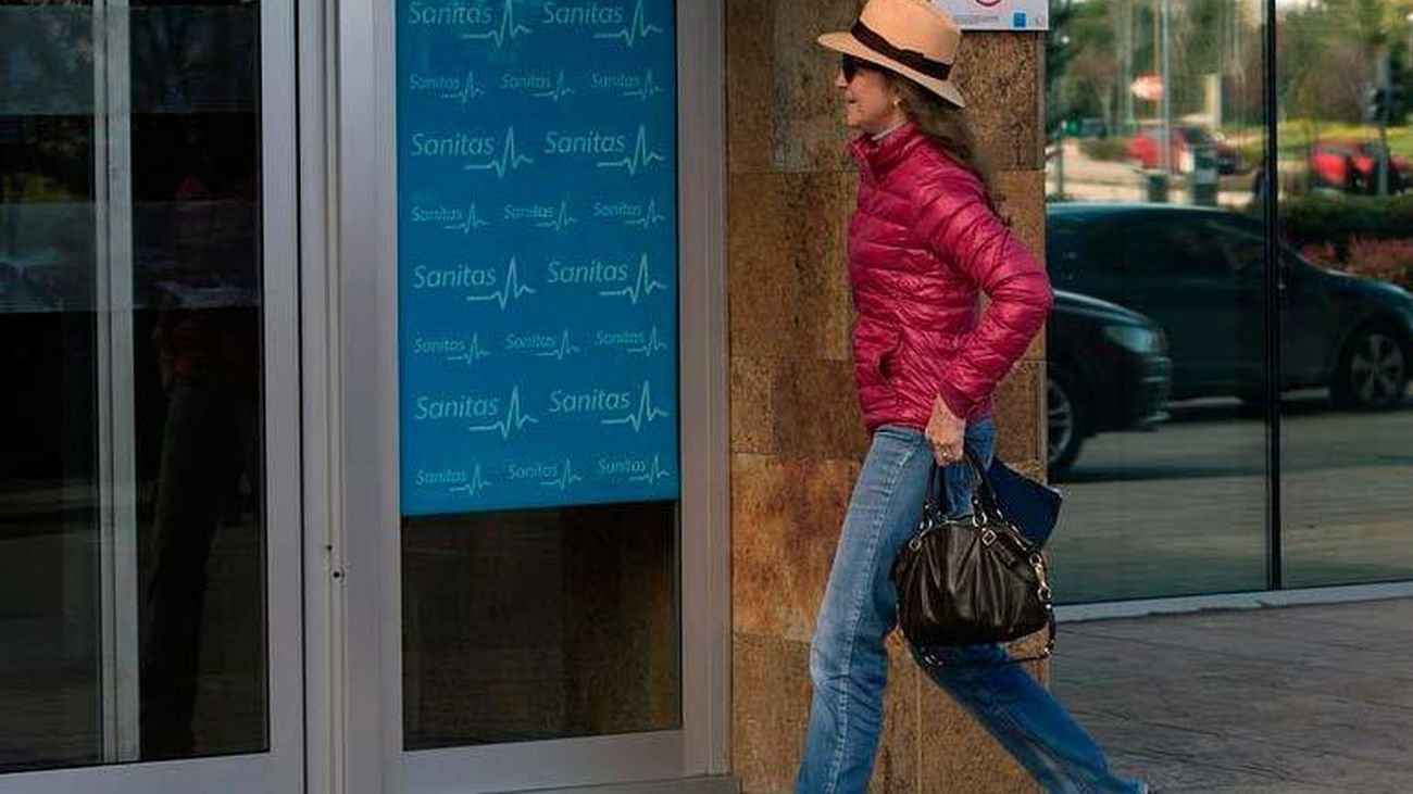 El Rey dice que "todo está bien" tras visitar a su padre con la Familia Real