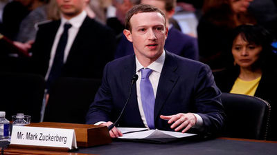 Zuckerberg pide perdón por la filtración de datos de Facebook y asegura que "fue un error"