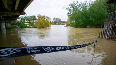 Emergencia en Navarra por inundaciones mientras el Ebro sigue creciendo