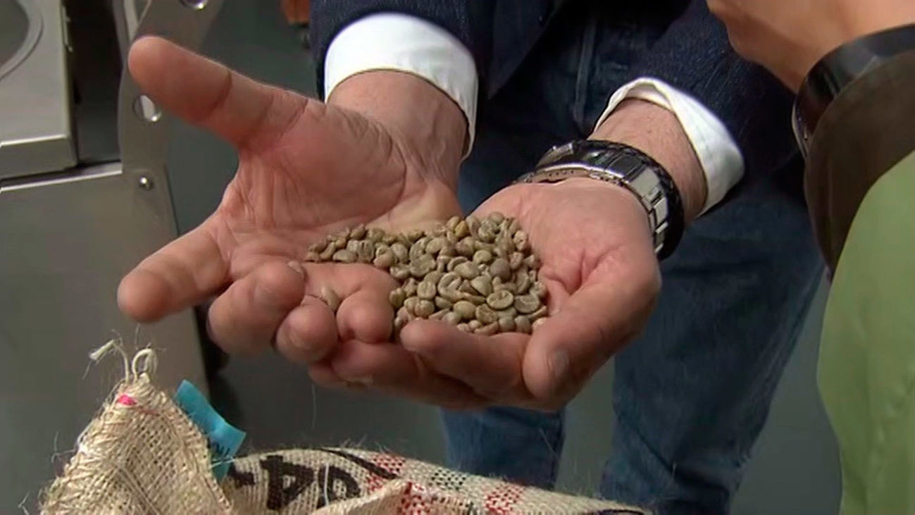 Así tuestan en Móstoles uno de los mejores cafés del mundo