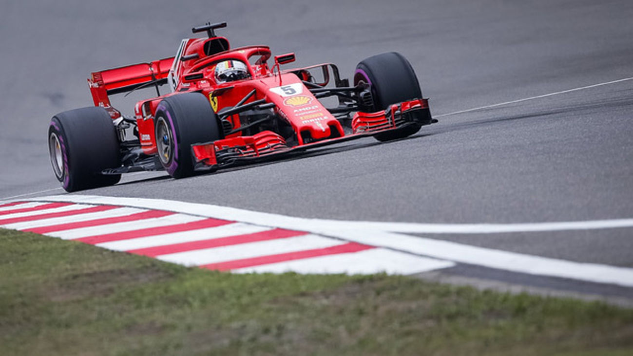 GP China: 'Pole' para Vettel; Sainz 9º y Alonso 13º