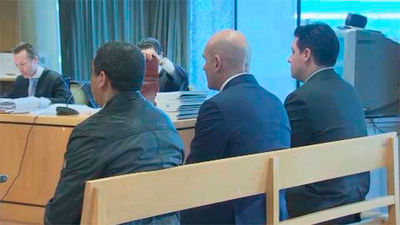 Juzgan a dos policías por detener a una mujer con acusaciones falsas