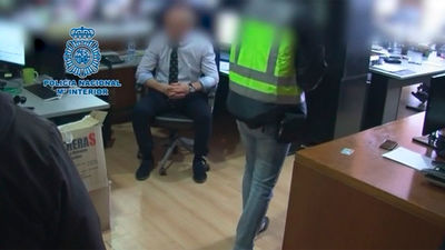 80 detenidos en las Tablas por la venta irregular de productos financieros especulativos