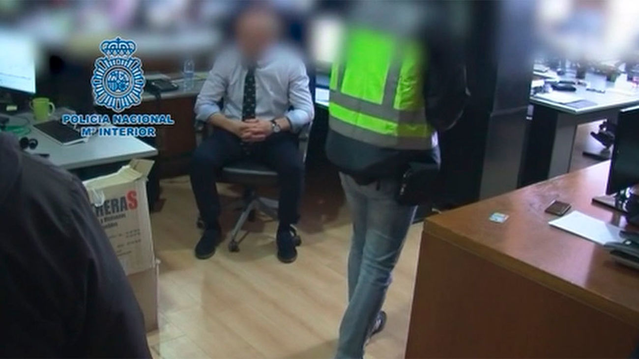 80 detenidos en las Tablas por la venta irregular de productos financieros especulativos