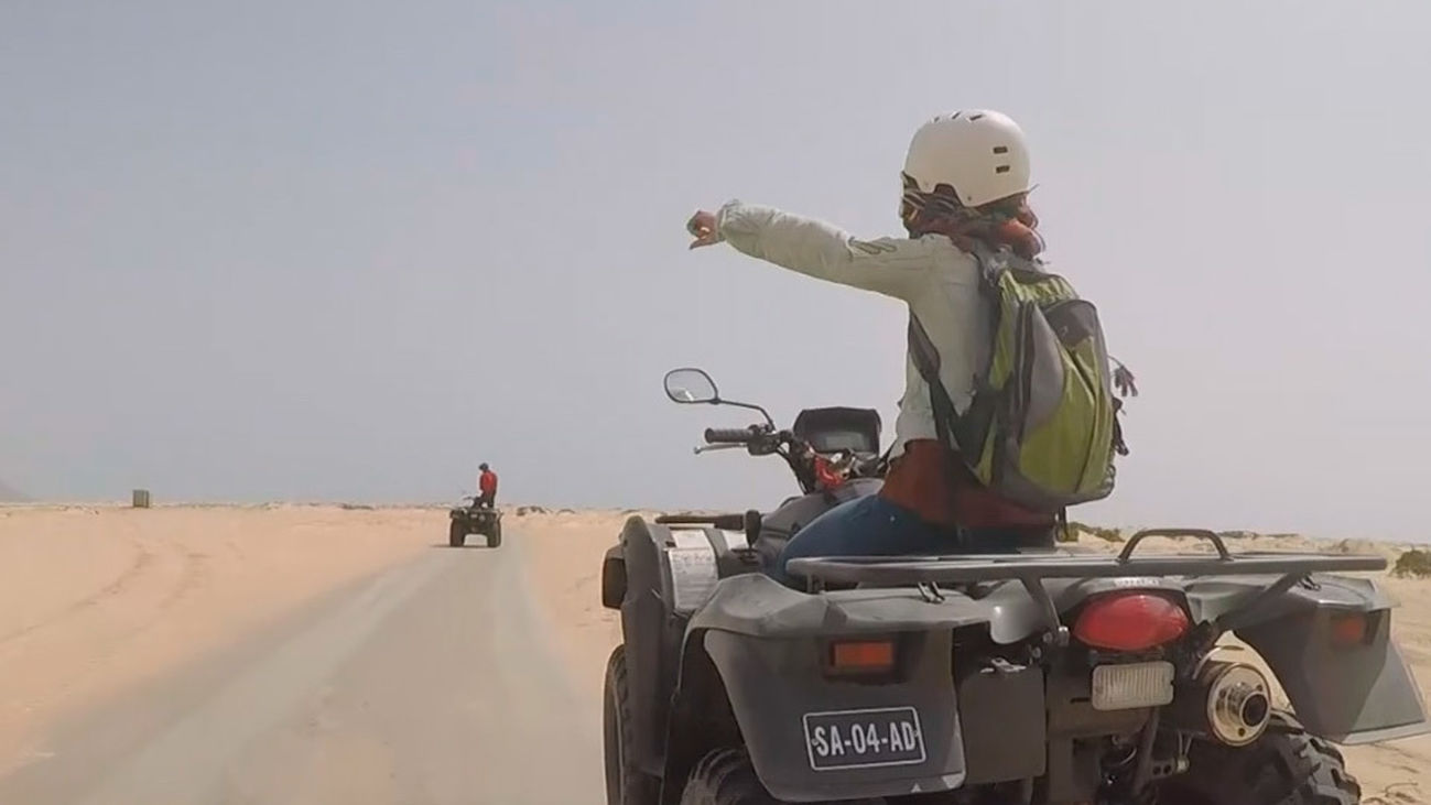 Una excursión en el tiempo, por piscinas naturales y restos de erupciones