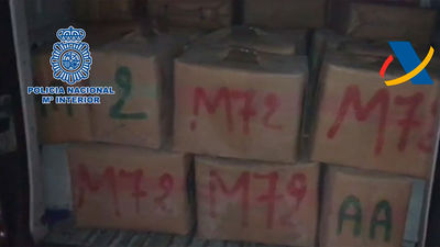 Siete detenidos e intervenidas 2,7 toneladas de hachís en Málaga y Cádiz