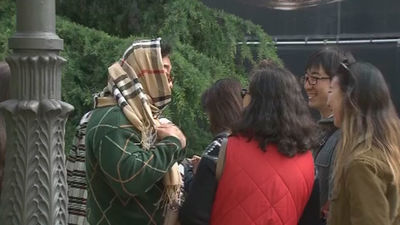 Miles de visitantes vuelven a elegir Madrid este puente pese al frío