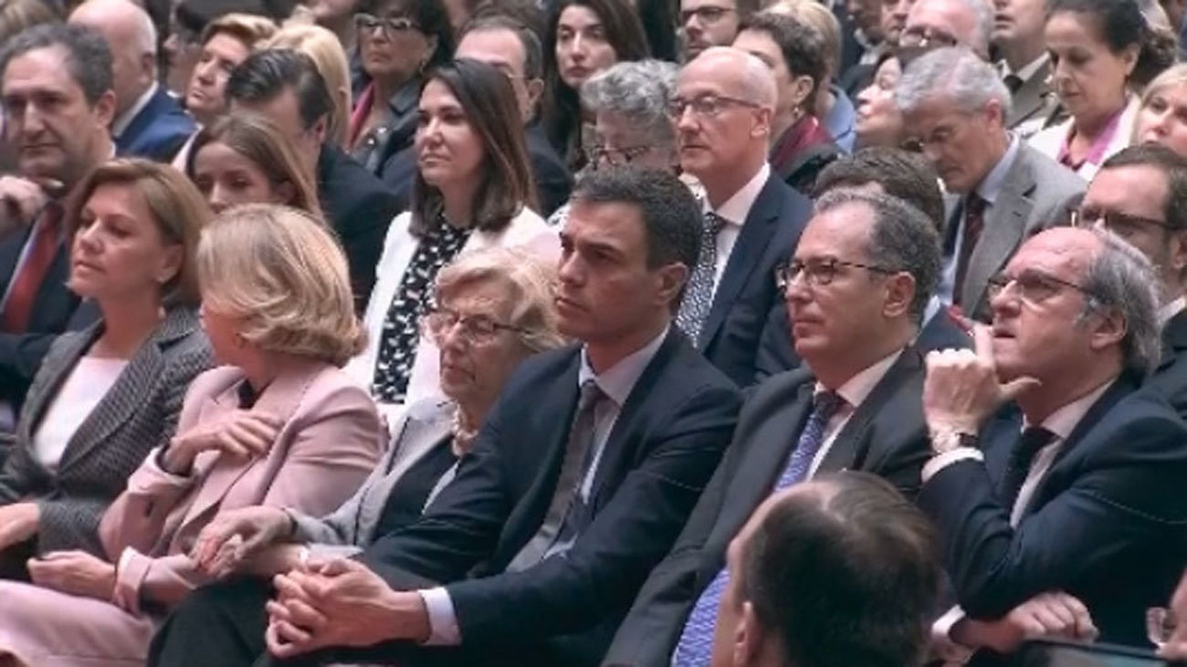 PSOE y Podemos presionan a Ciudadanos para que no apoye al PP