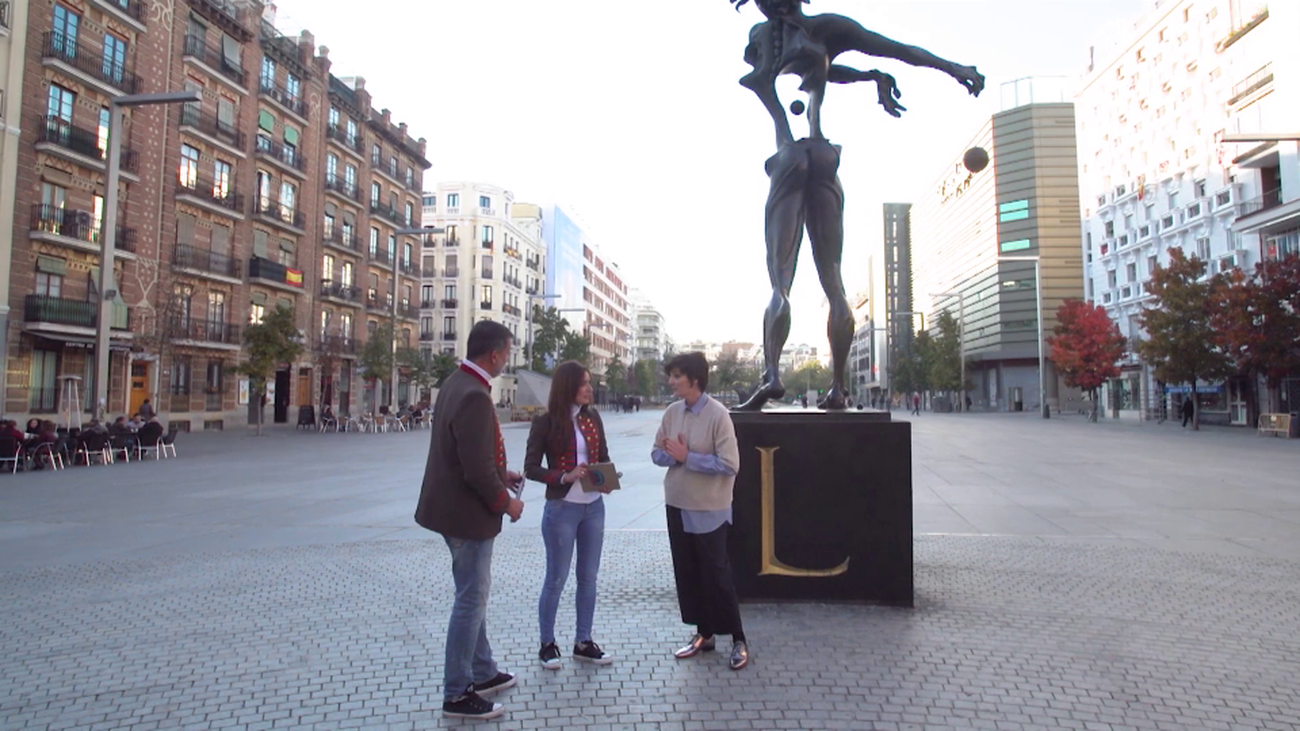 Plaza de Salvador Dalí