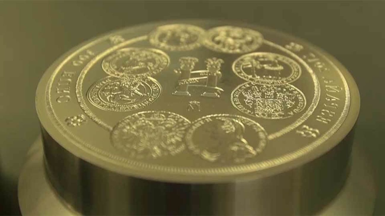 El dólar se inventó en España