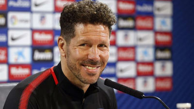 Simeone: "Trabajamos para que futbolistas importantes se queden"