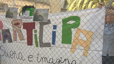 Los residentes de Monteigueldo (Vallecas) recuperan un local para uso vecinal