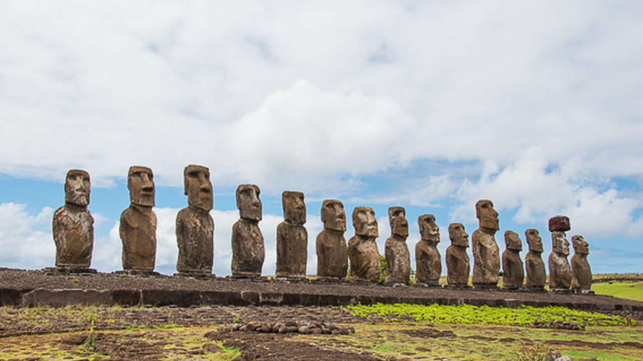 Isla de Pascua y el misterio de los moái