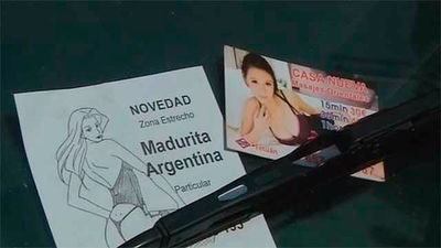 El PSOE propone multas al cliente y control publicitario contra la prostitución callejera