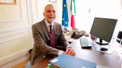 Stefano Sannino, la elegancia de la diplomacia italiana en Madrid