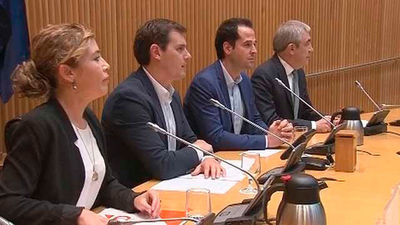 Rivera presenta una ley para poner "luz y taquígrafos" en la Universidad