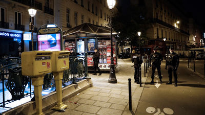 Un joven ruso, de origen checheno, mata a una persona y hiere a otras cuatro en París