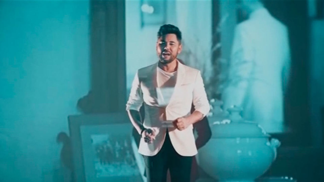 Un "enlorquecido" Miguel Poveda dedica 12 pasionales canciones a García Lorca