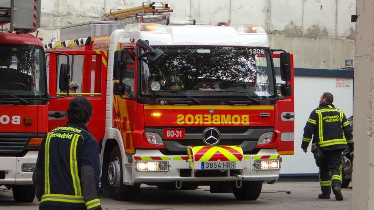 Los bomberos de Vallecas reclaman material sanitario