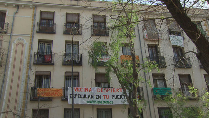 El ayuntamiento cubre 15 días más el alojamiento a 'desahuciados de Argumosa'