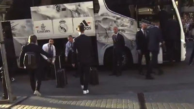 El Real Madrid llega al estadio tras la última charla de Zidane