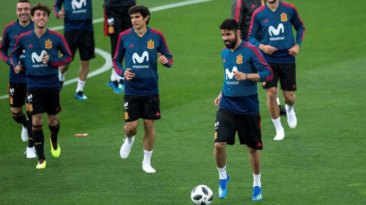 España trabaja ya con vista al Mundial con 24 jugadores