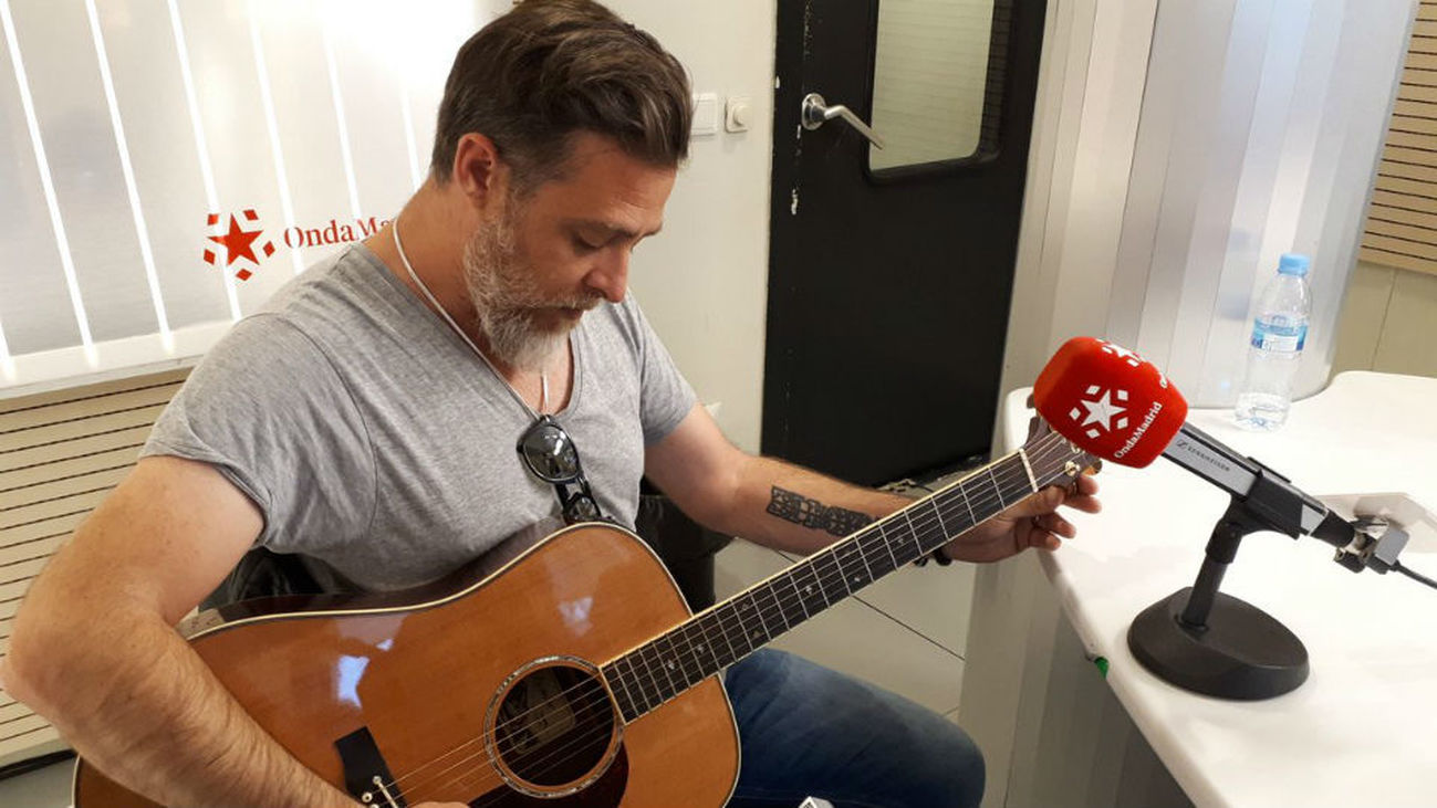 Así suena 'Qué me está pasando' de Efecto Mariposa