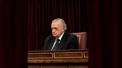 Madrid dedica una placa a Álvarez de Miranda por hacer la democracia posible