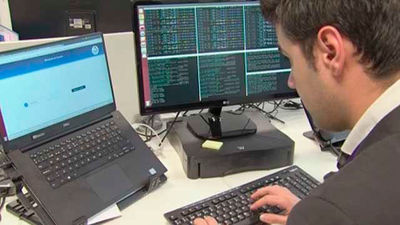 Las empresas madrileñas demandan más perfiles técnicos como informáticos, ingenieros y economistas