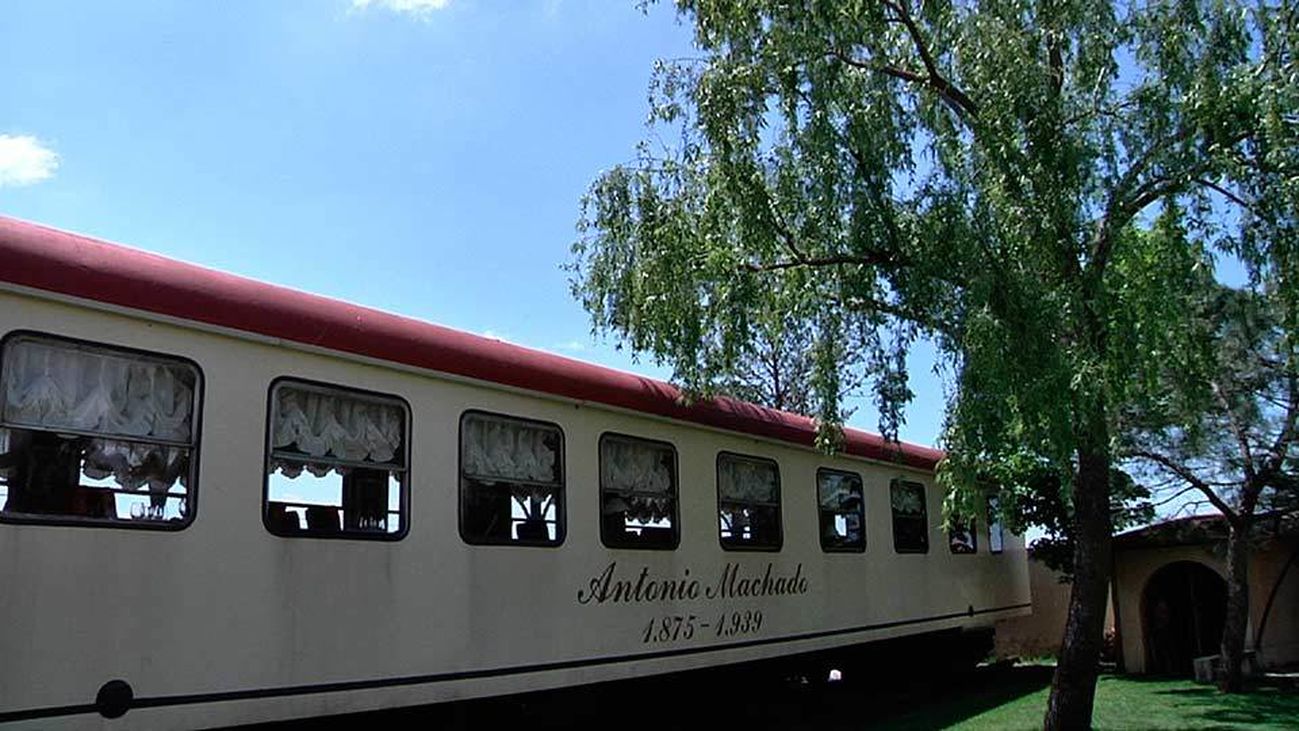 ¡Comensales, al tren!