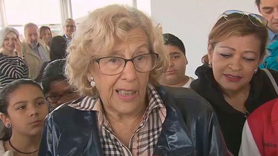 Carmena felicita a Pedro Sánchez en esta "nueva etapa  esperanzadora"