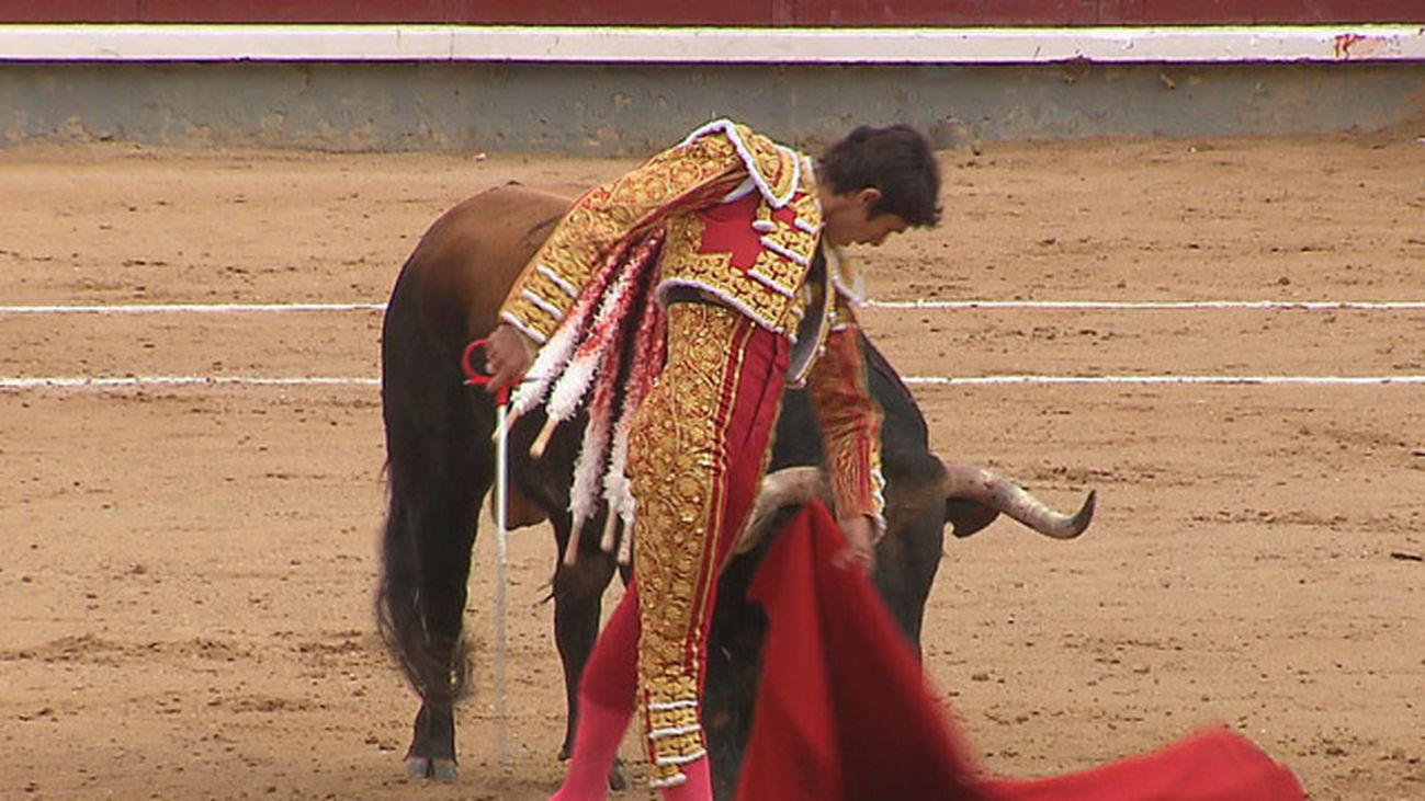 25ª de la Feria de San Isidro: Cayetano, raza; Castella, ganas