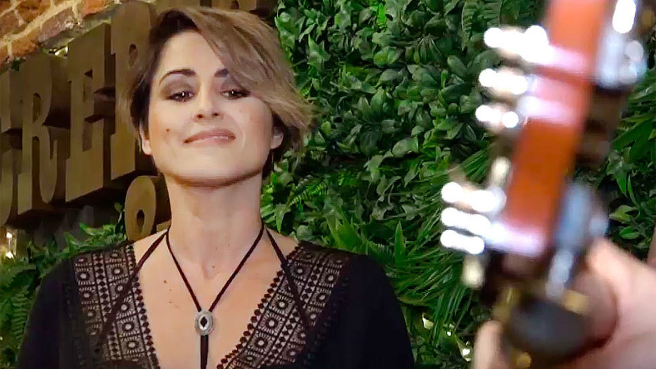 Barei lanza "You number one", su tercer disco