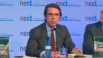 Aznar se ofrece para colaborar en la reconstrucción del centro-derecha