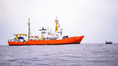 Sánchez da instrucciones para que Valencia acoja al barco Aquarius