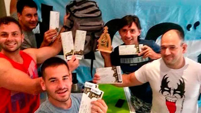 Cinco argentinos podrán ver a su equipo en el Mundial al recuperar un policía sus 15 entradas